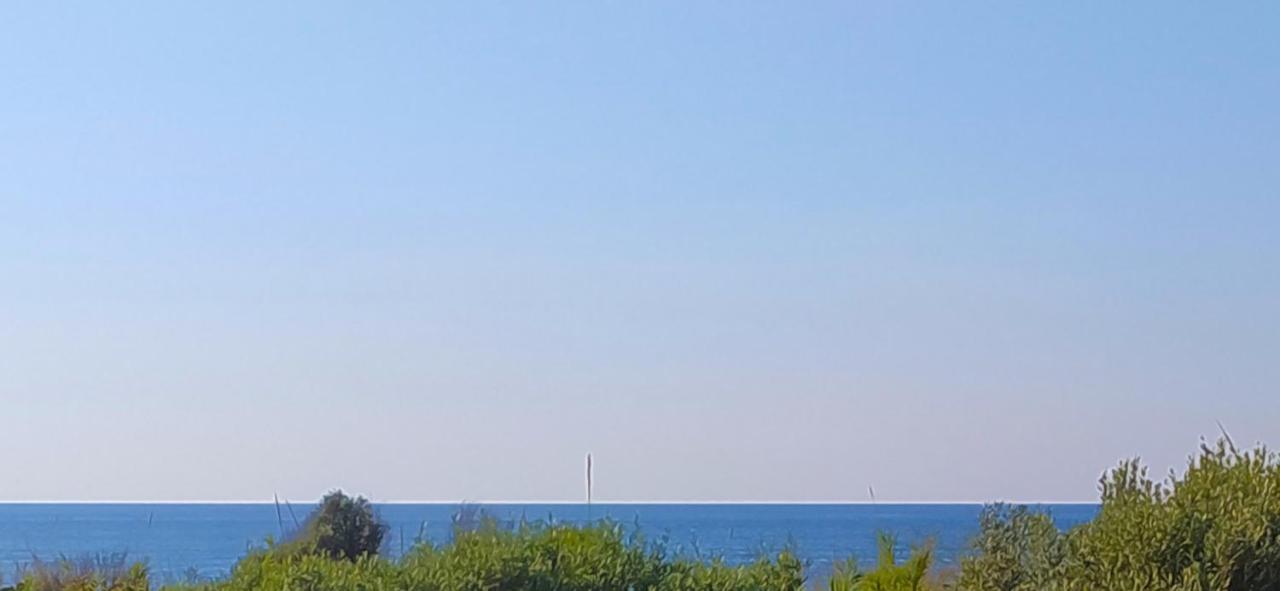 Casa Giada Sul Mare Bed & Breakfast Torrenova  Екстериор снимка