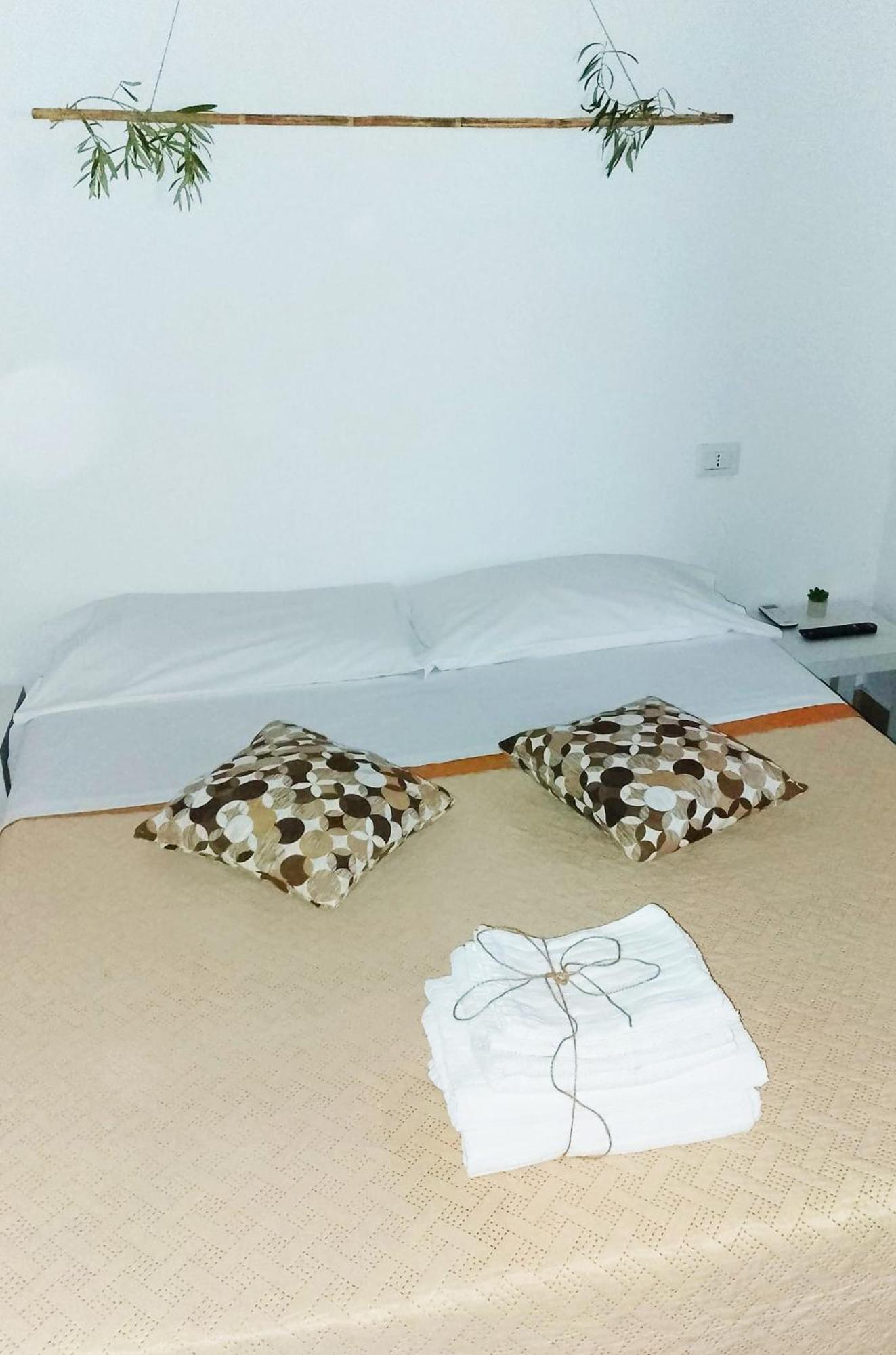 Casa Giada Sul Mare Bed & Breakfast Torrenova  Екстериор снимка